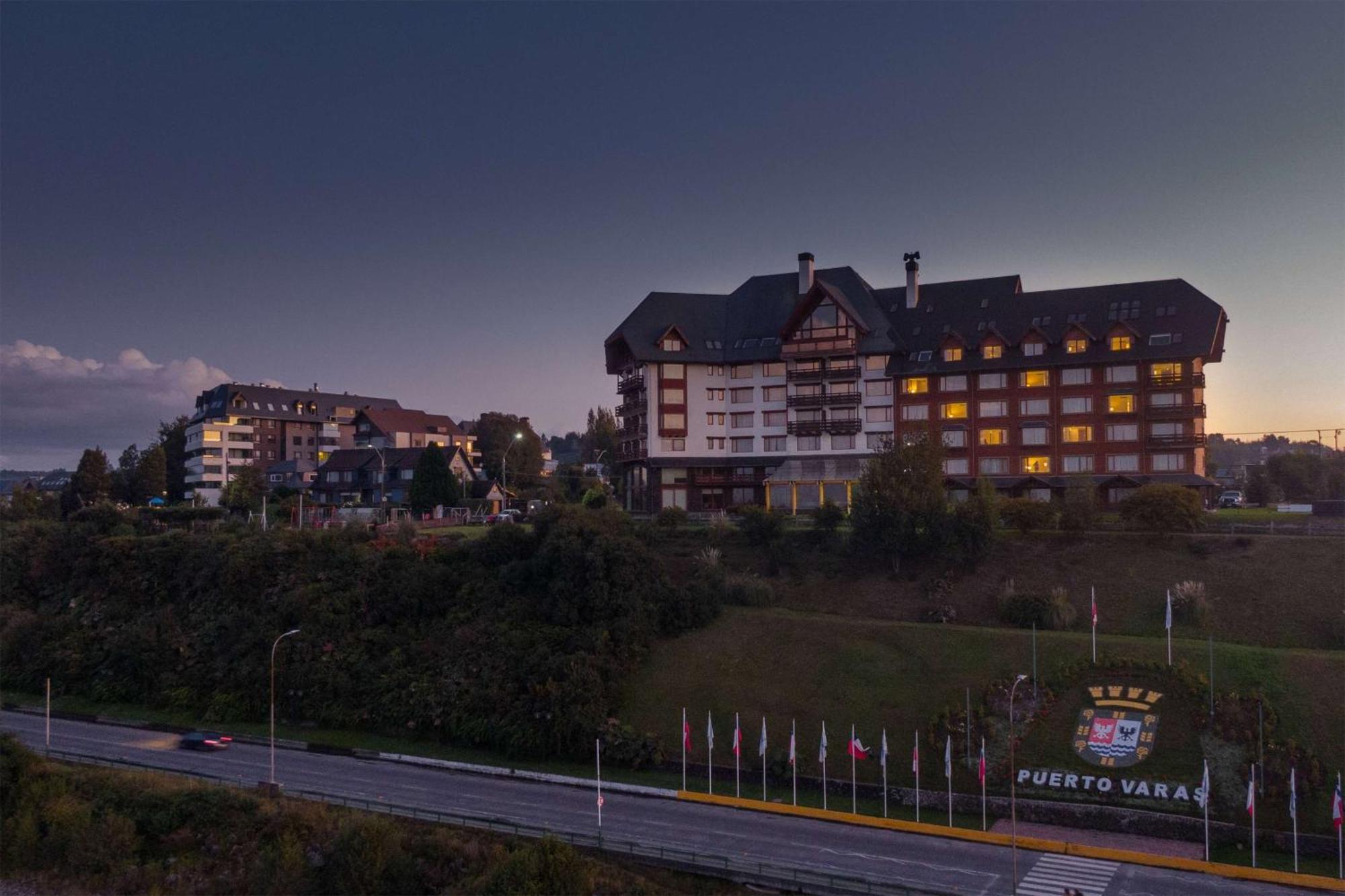 Wyndham Puerto Varas Pettra Εξωτερικό φωτογραφία Puerto Varas